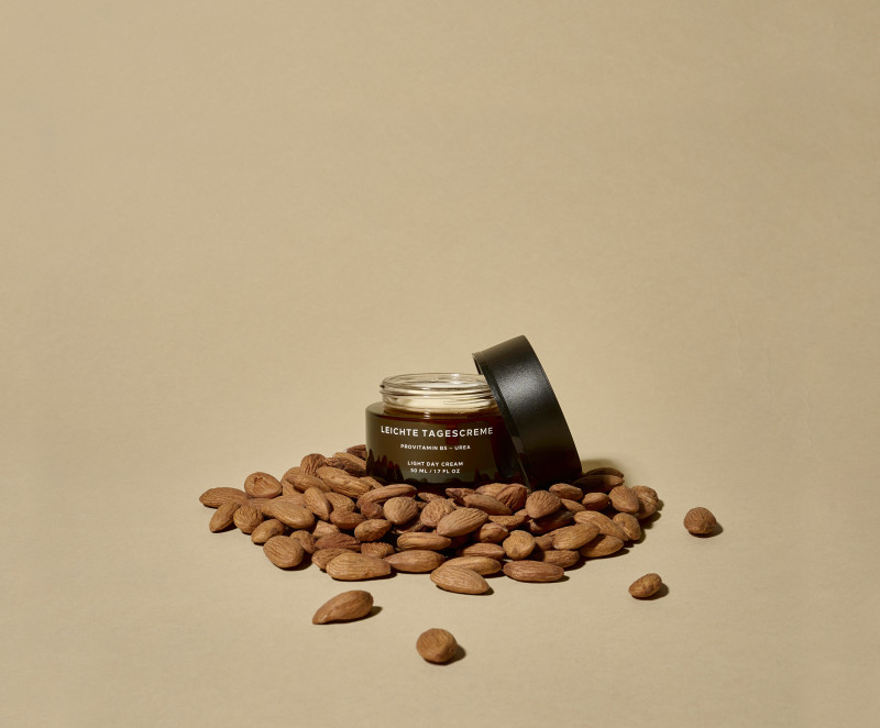 LEICHTE TAGESCREME
