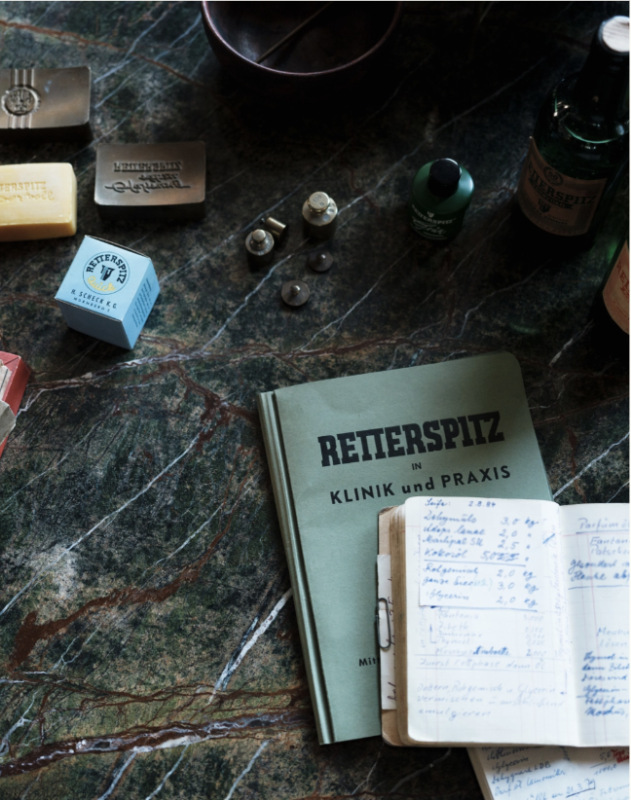 <em>Retterspitz</em> ist seit 120 Jahren in deutschen Apotheken vertreten.